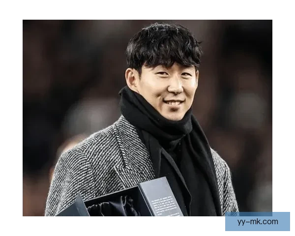 孙兴慜热刺战诺丁汉森林轰世界波任意球直接破门点燃全场瞬间沸腾