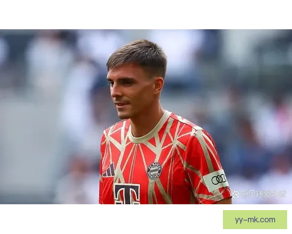 拜仁慕尼黑正式签约葡萄牙中场若昂·帕利尼亚 强化中场实力