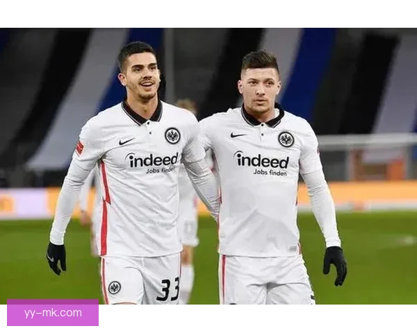 斯特林租借加盟阿森纳背后战略考量与英超争冠格局变化解析